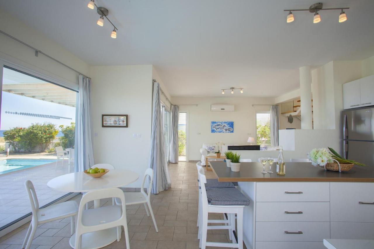 Protaras Seafront Villa Melissa Luaran gambar