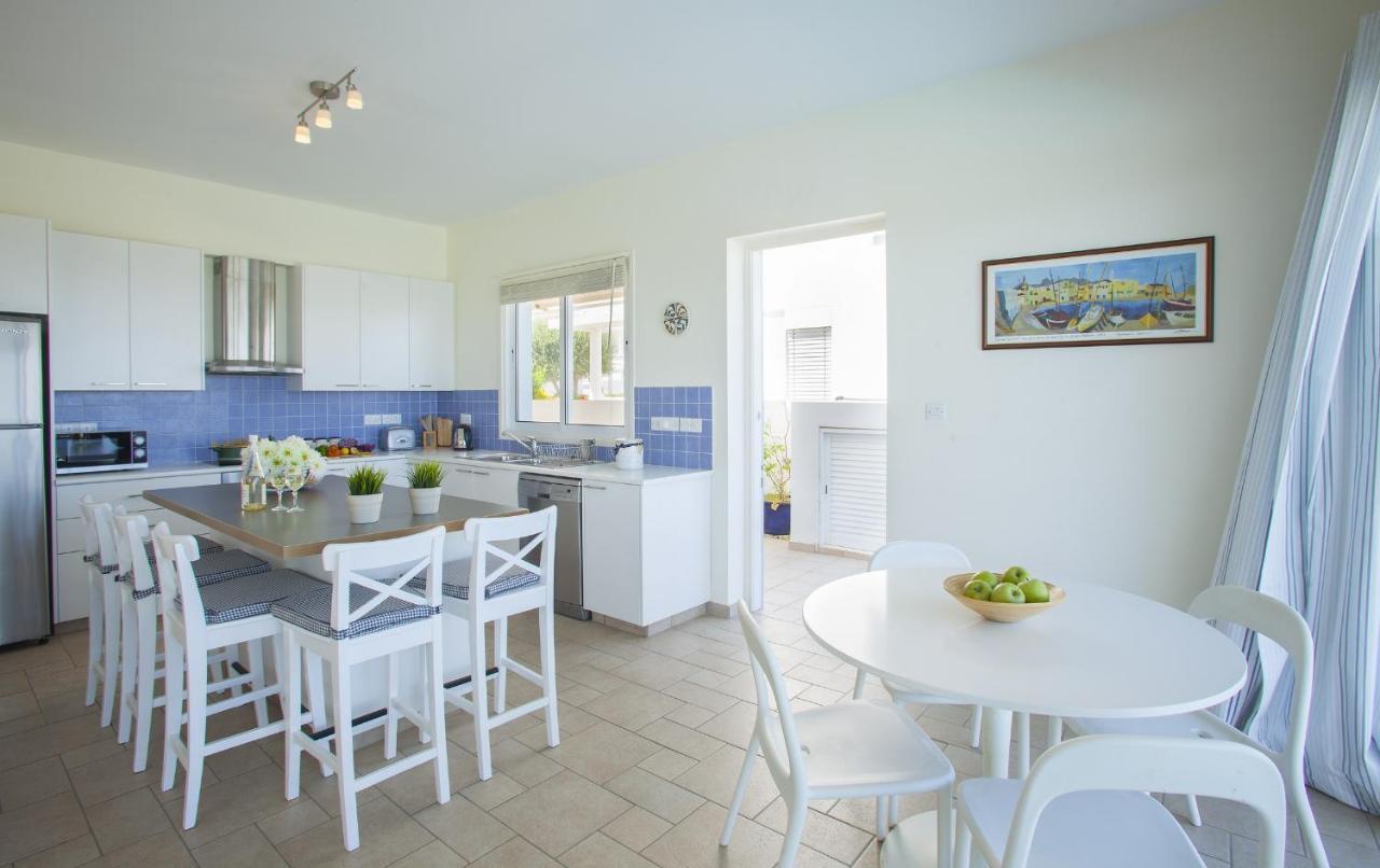 Protaras Seafront Villa Melissa Luaran gambar