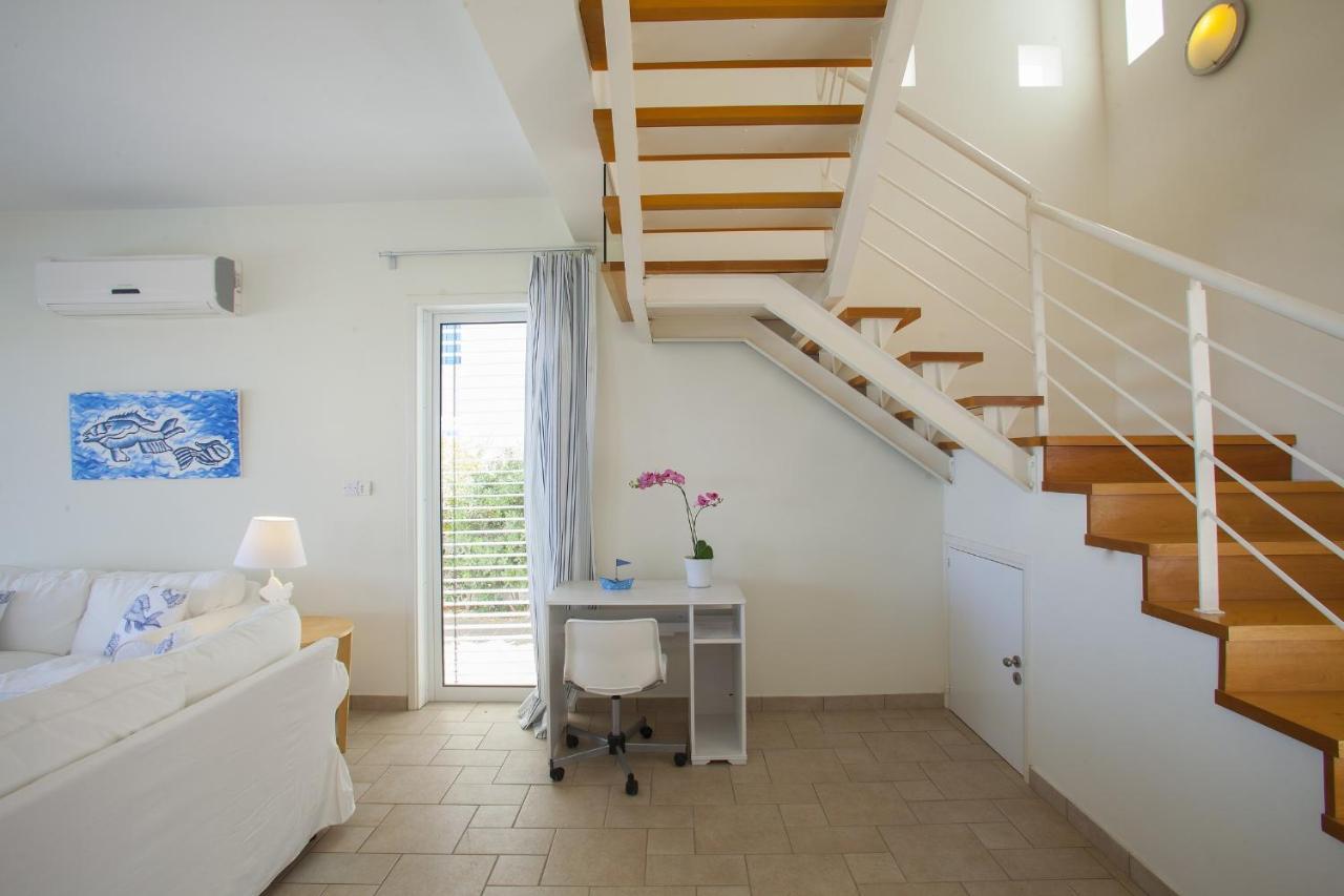 Protaras Seafront Villa Melissa Luaran gambar