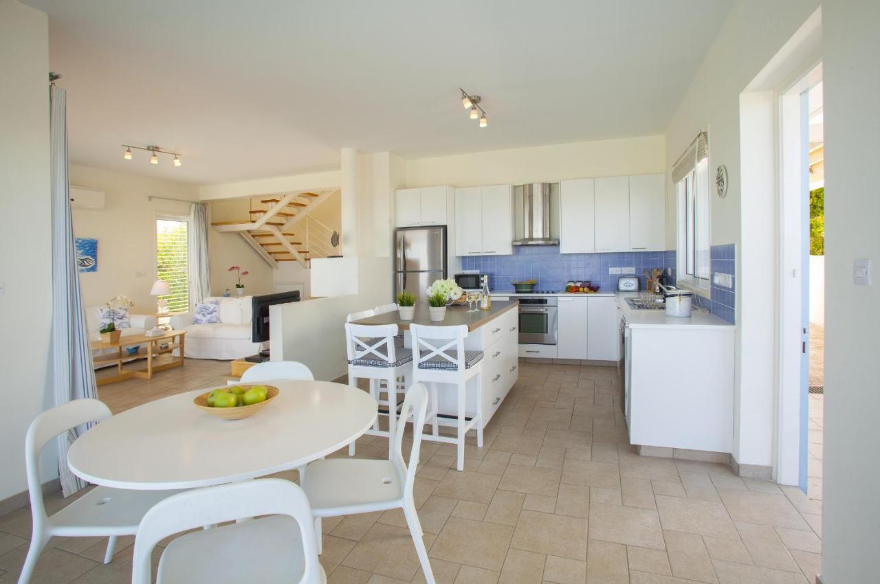 Protaras Seafront Villa Melissa Luaran gambar
