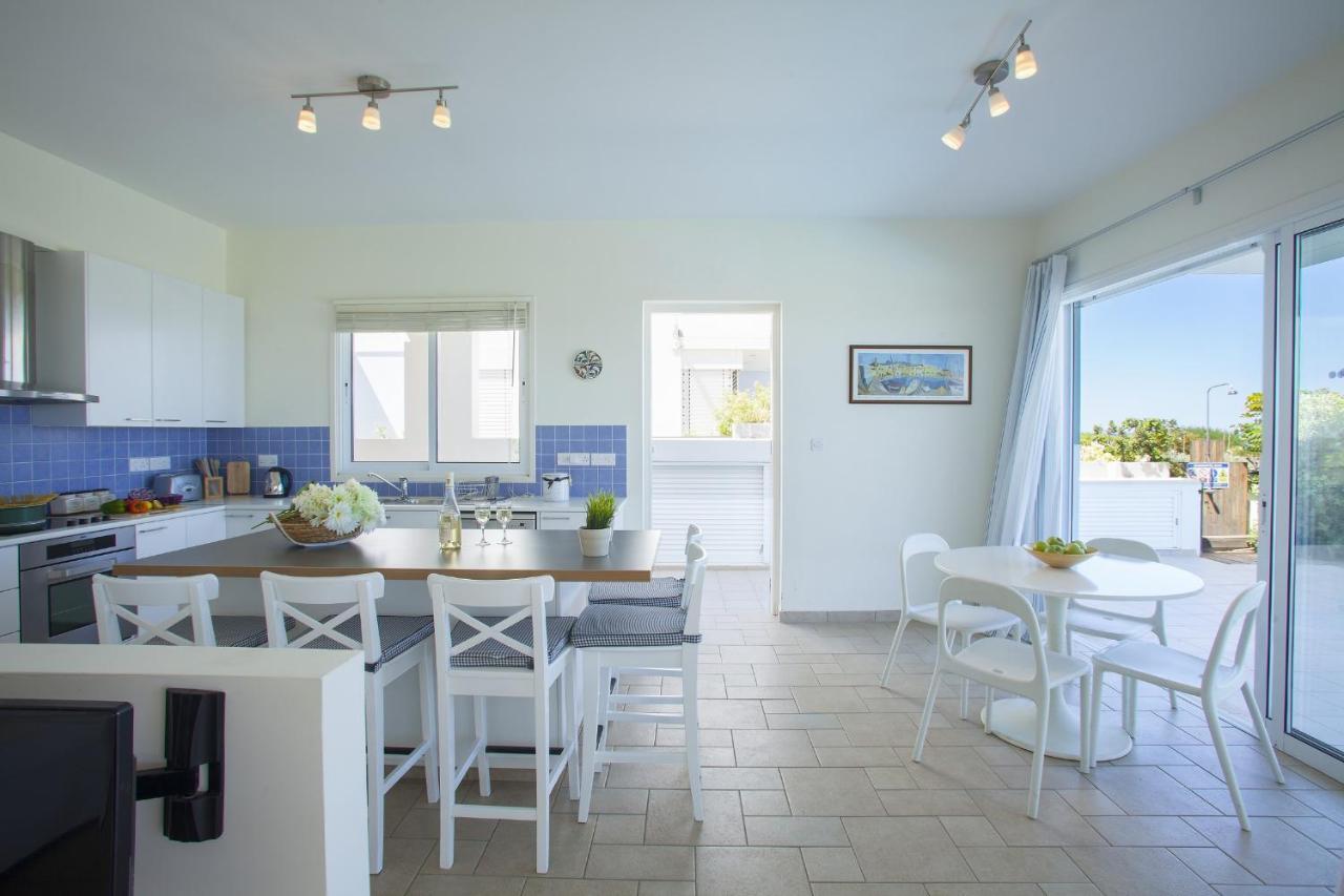 Protaras Seafront Villa Melissa Luaran gambar